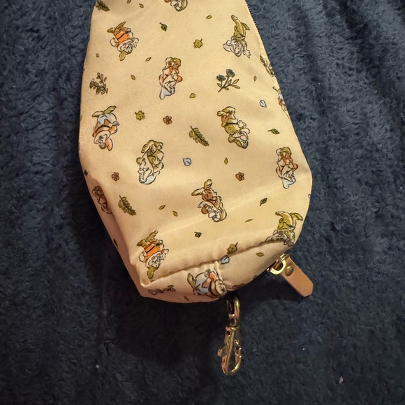 Snow White and the Seven Dwarfs Petunia Pickle Bottom Zipper Pouch - Picture 2 of 5